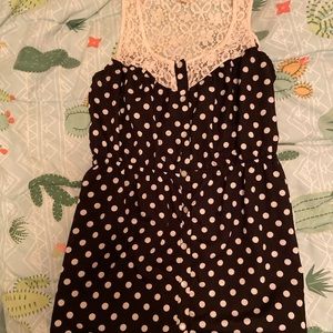 Black/white polkadot